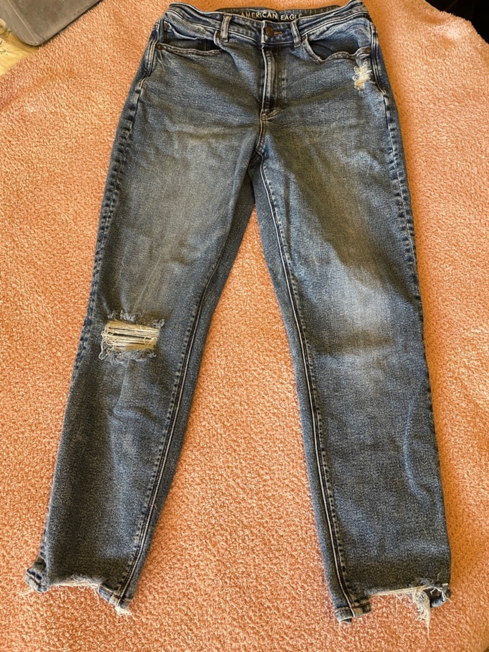 American Eagle Outfitters Women's Ripped high rise mom jeans